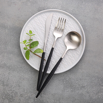 

Beijing Tokyo made 304 stainless steel Western steak knife&fork three pieces set with black silver suit