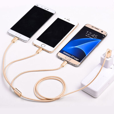 

Guangshun hair mobile phone charging line one for three Apple Android Type-c universal three-in-one fast charge data line car dual-use power cord