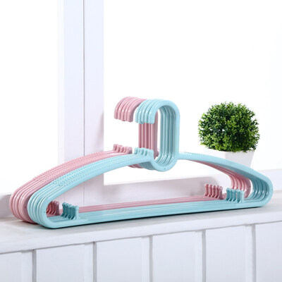 

Good curved plastic hanger shoulder width 45cm wet&dry with no trace hanger 6559 5 Pack