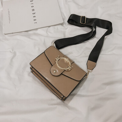 

Ins port wind Sen small bag female 2018 new wave Korean version adjustable wide shoulder strap double retro Messenger bag