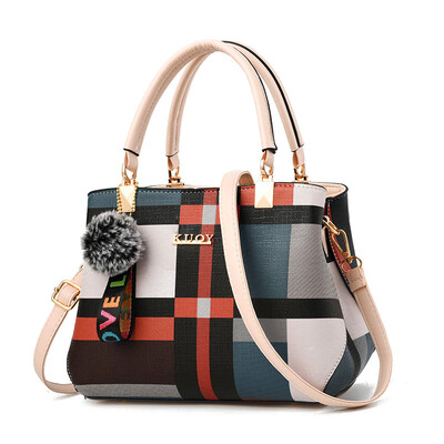 

Womens bag 2019 new cool fashion big bag Korean version of the shoulder bag Messenger bag spring ladies bag handbag