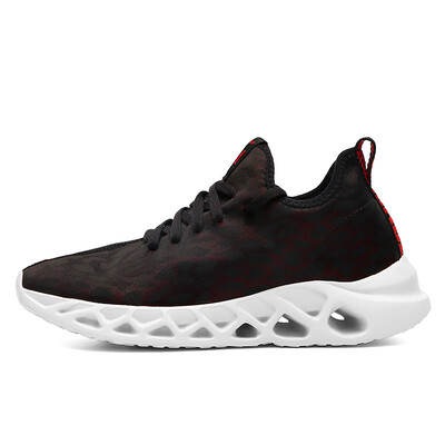 

2019 Summer Mens Shoes Casual Light Sapato Masculino Elastic Force Black Vulcanized Shoes Slip on Zapatillas Deportivas Hombre