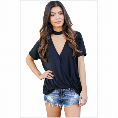 

High-neck short-sleeved V-shaped cutout loose top casual T-shirt