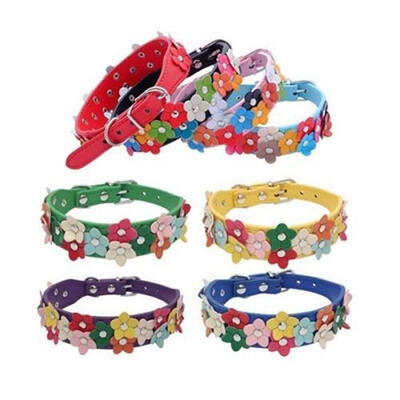 

Flower Studded Puppy Adjustable Pet Dog PU Leather Collar Buckle Cat Neck Strap