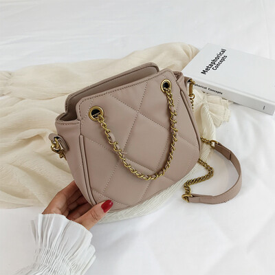 

Xiao Xiang Feng Embroidered Line Small Bag Female 2019 New Lingge Chain Shoulder Bag Korean Simple Messenger Bag