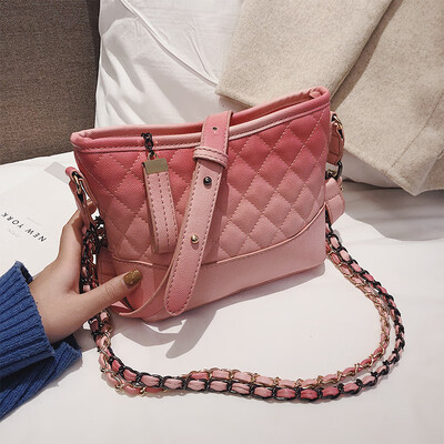 

Spring&summer new bag female 2019 new Korean version of the wild single shoulder slung fashion rhombic chain stray bucket bag