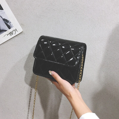 

Chic wild embroidery line girl small square bag temperament small incense wind Messenger bag 2019 new rhombic chain shoulder bag