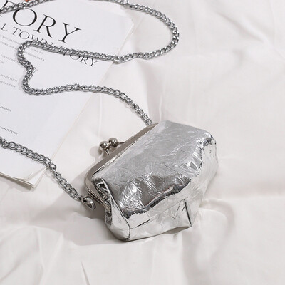 

New small bag female 2019 new Korean version of the mini chain small square bag fashion wild mini shoulder Messenger bag