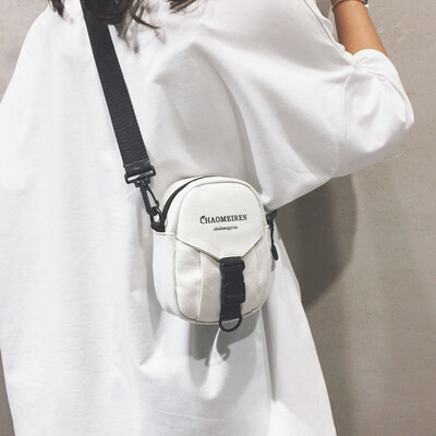 

Net red texture canvas bag female 2019 new wave Korean version of the wild Messenger fashion port wind broadband shoulder bag