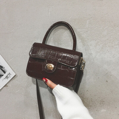 

Net red texture Sen handbag high sense small bag female 2019 new crocodile pattern foreign chic Messenger bag