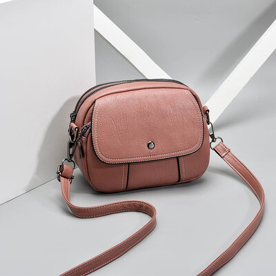 

Korean version of the 2019 spring new single shoulder diagonal package Korean version of the cool fashion casual ladies small square package