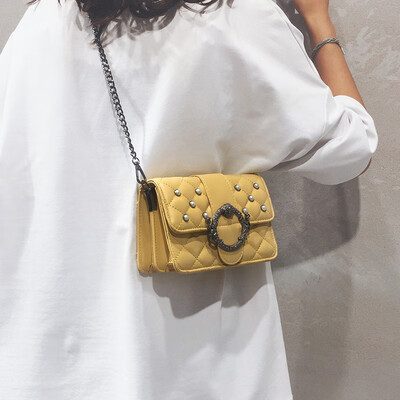 

Net red bag female 2019 new ins super fire texture wild Messenger bag fashion small fragrance rhombic chain bag
