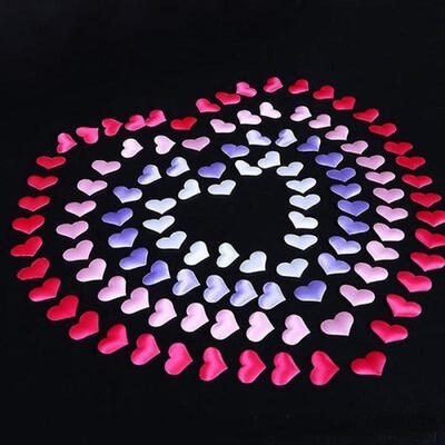 

100pcs Flower Heart Petals Wedding Engagement Confetti Party Table Decoration