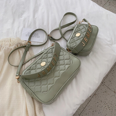 

On the new small bag women 2019 new Korean fashion shoulder bag foreign style diamond chain messenger bag tide