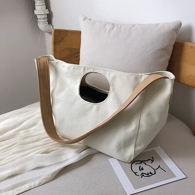 

Fashion casual simple wild color single shoulder bag female 2019 new temperament sports canvas portable small bag