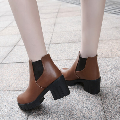 

2018 autumn&winter new Martin boots female British wind students Korean version of the wild thick with short boots womens shoes