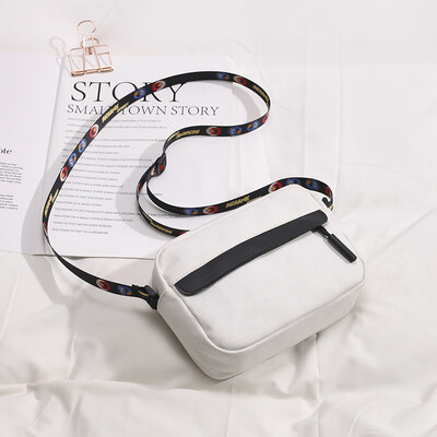 

Bag female 2019 new summer wild canvas mini Messenger bag tide Korean version of Harajuku student shoulder small square bag