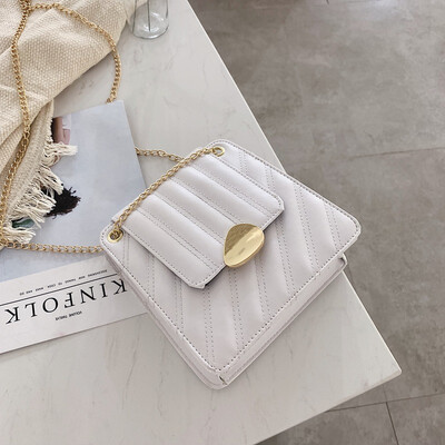 

Summer new bag female 2019 wild texture embroidered line small square bag chic chain small fresh shoulder Messenger bag