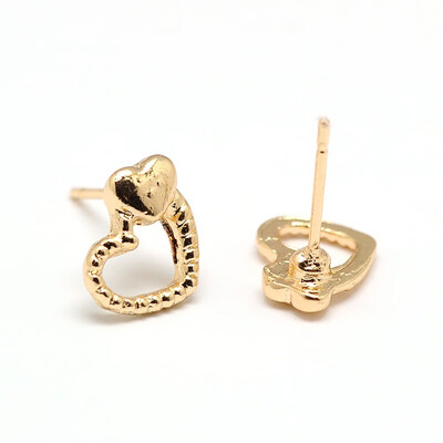 

Golden Alloy Heart Ear Studs 8x105x1mm Pin 08mm