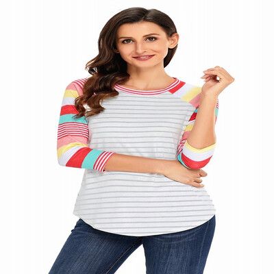 

Splicing round neck striped three-quarter sleeve casual comfort top