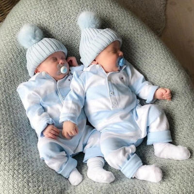 

Hot Newborn Baby Boy Girl Long Sleeve Striped Romper Jumpsuit Bodysuit Outfits Kid Autumn Clothes
