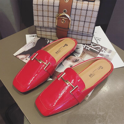 

Square buckle half slippers womens spring 2019 new lazy shoes fashion Joker Korean version of small social shoes women slippers