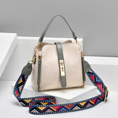 

Water bucket bag lady slanting simple summer bag personality foreign air slanting Baitie one-shoulder hand-held tide