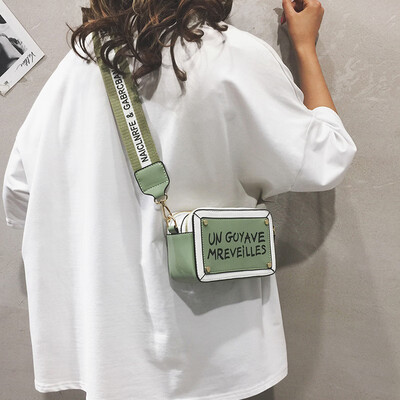 

Net red pouch handbag 2019 new fashion shoulder bag French niche foreign summer wild ins messenger bag