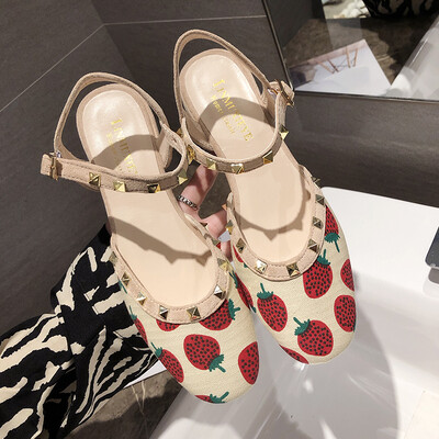 

INS flat-soled sandals fairy wind students pineapple soft shoes thick heels