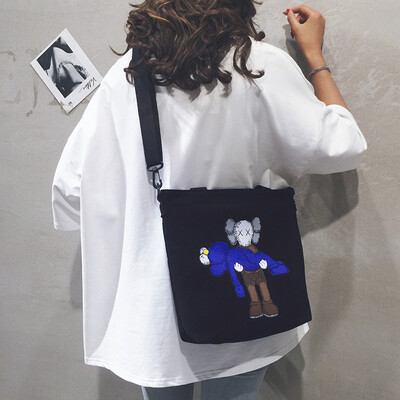 

Cute ugly cute girl messenger bag female 2019 new Korean version of the wild Sesame Street canvas bag shoulder bag