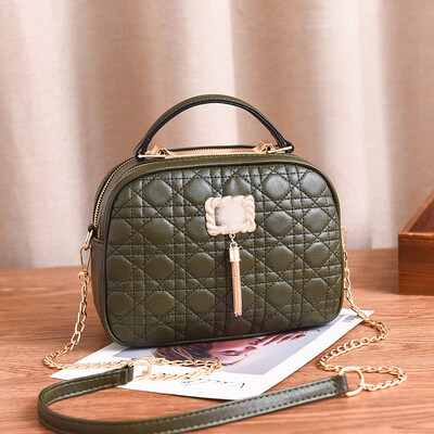 

2019 spring new embroidered line shoulder diagonal package cool Korean fashion casual ladies small square bag