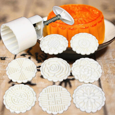 

Round Baking Mooncake DIY Mold Pastry Biscuit Cake Mould Fower w8 Stamps
