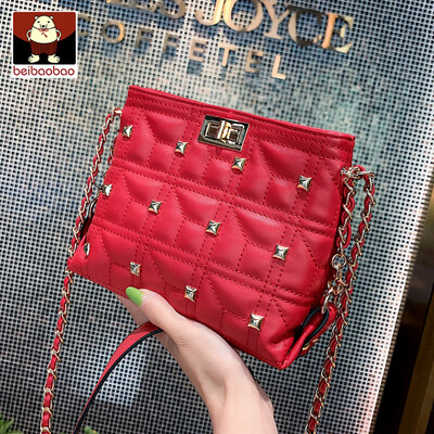 

Ins on the new small bag women 2019 new small Xiangfeng Lingge chain bag shoulder slung stray bag