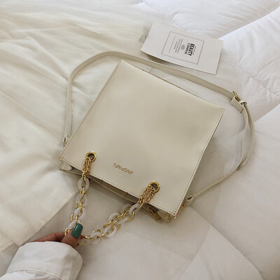 

Summer French small foreign bag female 2019 new Korean version of the wild single shoulder slung fashion portable tote bag