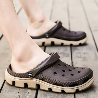 

The hole hole sandals 2019 summer new outdoor wear mens slippers trend beach anti-slip soft bottom half slippers