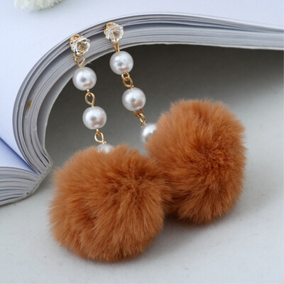 

EK580 New Cute Long Plush Ball Simulated Pearl Dangle Earring for Women Jewelry Crystal Hair Ball Drop oorbellen Gift Brincos