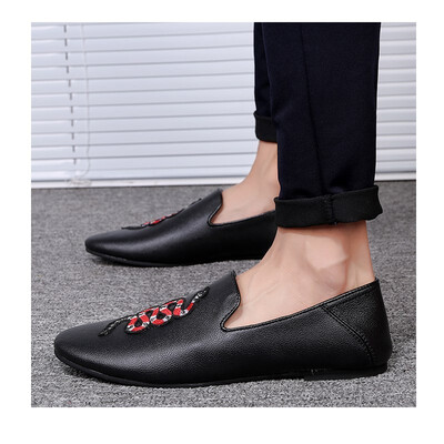 

Fashion new casual shoes mens one foot youth Korean version of the wild personality tide breathable small shoes