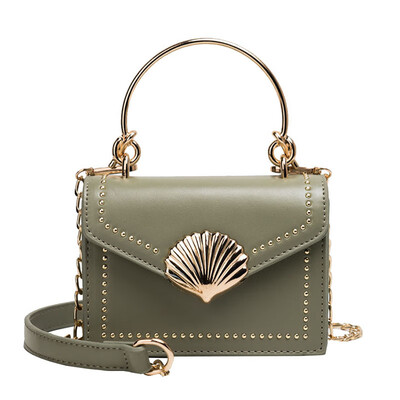 

Tide Korean version of the fashion lock single shoulder small square bag commuter wild messenger tofu bag