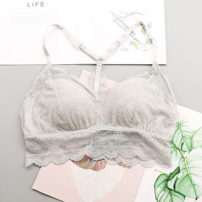 

Female No Steel Ring Tube Lace Beauty Back Top