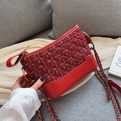 

Chic small bag girl 2019 autumn new fashion bag one shoulder bag Korean version 100 lap slant bag stray bag Korean version on