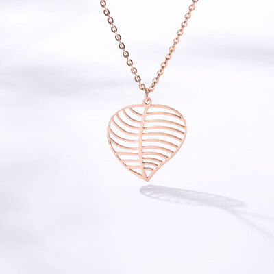 

Fashion Minimalist Leaf Necklace For Women Men Plant Jewelry Leaves Pendant Clavicle Chain For Women Jewelry Gift Collier