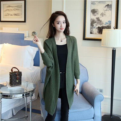 

The new autumnwinter 2018 bat sleeve large size Korean version of the long&loose pure color knitted cardigan sweater