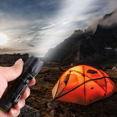 

ZHISHUNJIA YH8338 600lm Cree XPE Q5 14500 Zoomable LED Flashlight