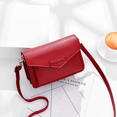 

Ms Hong Kong Fengs new trendy Korean version of the fashion 100 retro womens bag single shoulder bag oblique satchel bag