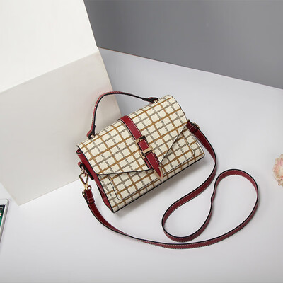 

In summer ins ultra-hot portable girls are in vogue in Korean version of Joker shoulder bag messenger bag