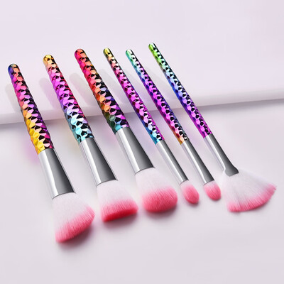 

Toponeto 6 Pcs Makeup Brushes With A Honeycomb Eye Shadow Makeup Brush Set