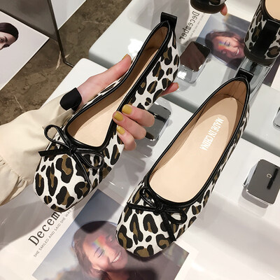 

Chic square - head single - shoe girl summer Korean version of a shallow bow tie beanie girl