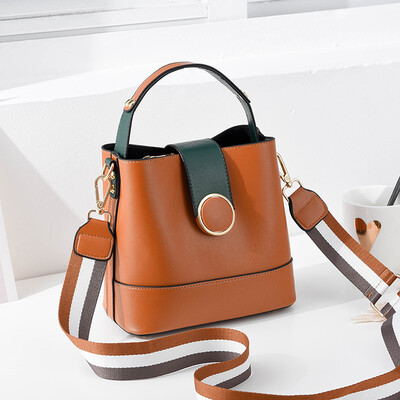 

Summer shoulder bag female tide Korean fashion womens bag bucket bag simple Joker broadband slung bag