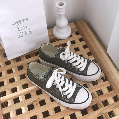 

Canvas shoes 2019 new Korean version of the student ulzzang network celebrity Hong Kong style ins tide super fire board shoes