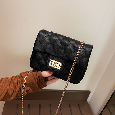 

Qiao Bani 2019 spring new Korean ins fashion trend rhombic chain small fragrance single shoulder diagonal handbag